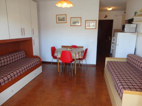 Studio For 4 People With Swimming pool